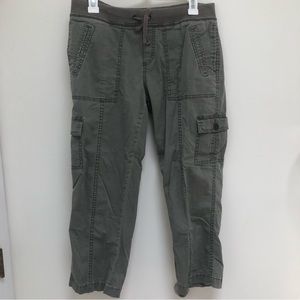Olive Green Utility Cargo Military Jogger Capri Pants